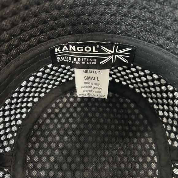 Kangol black hat; never worn. - Picture 2 of 5